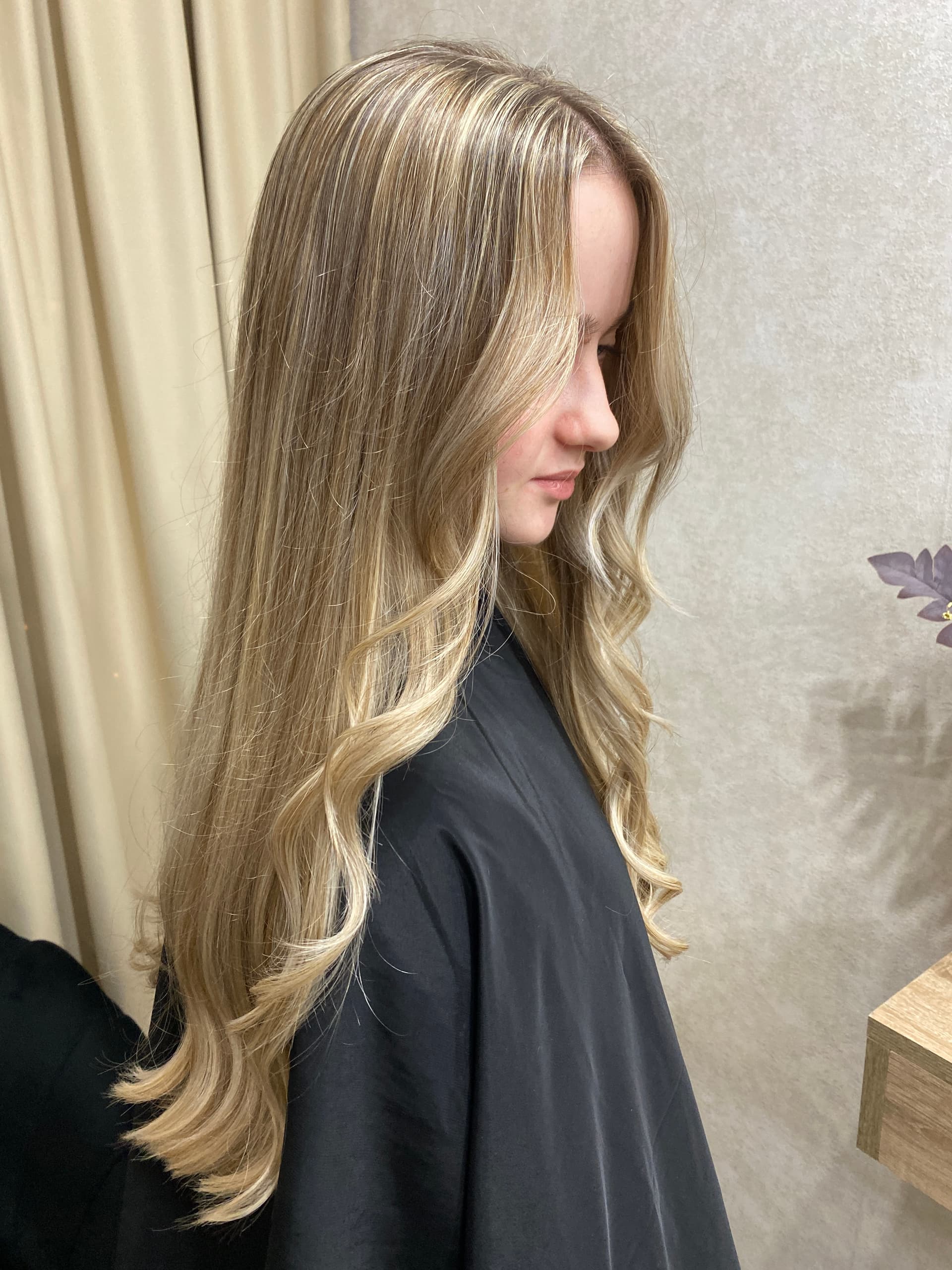 Dominika Fabová Hair Studio Košice - Profesionálna kaderníčka